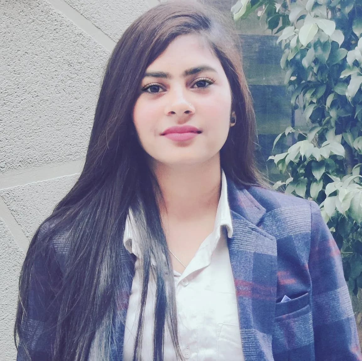 Portrait of Anju Verma, Founder and CEO of Buland Udaan